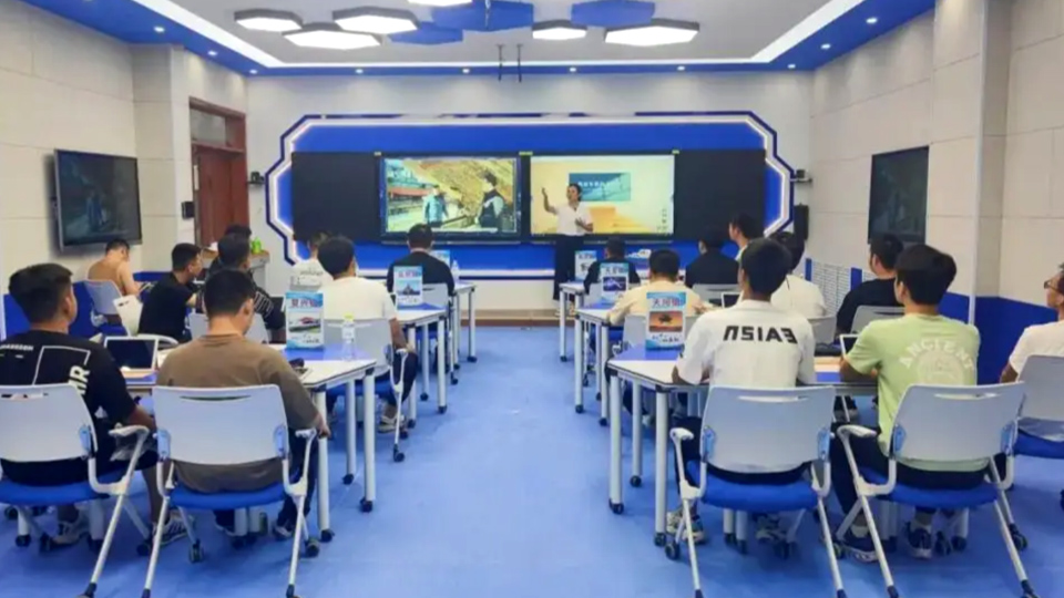 Batch deployment solution for POE switches in the education industry